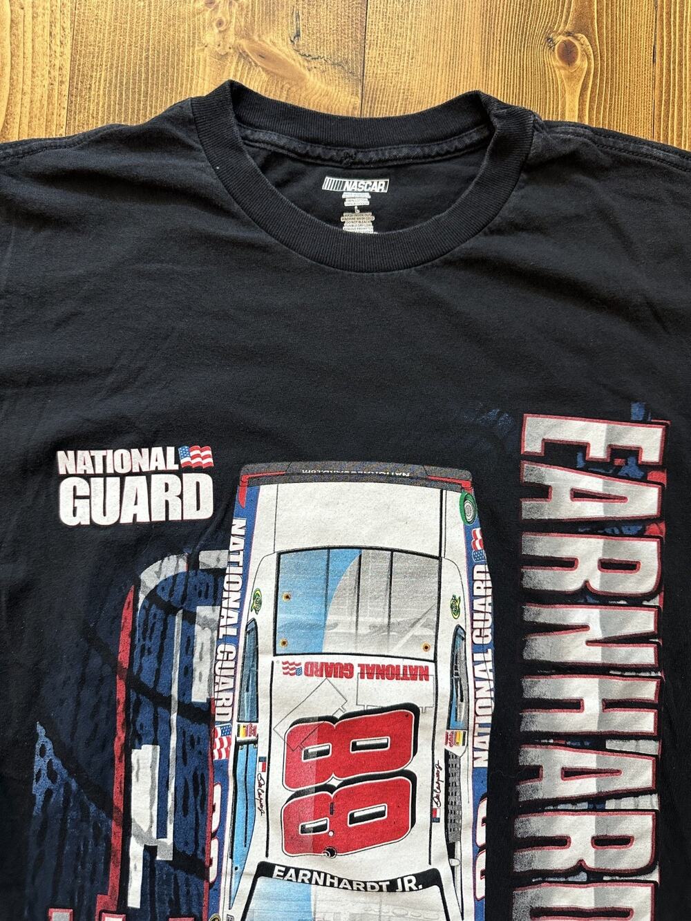 NASCAR Dale Earnhardt Jr Graphic T-Shirt Car Racing National Guard #88 Large Tee